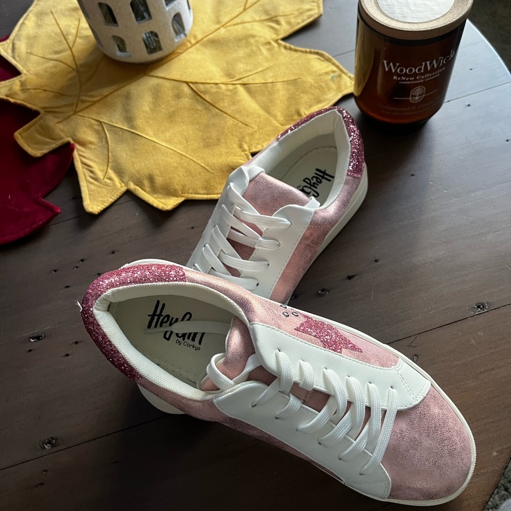 HEY GIRL by Corkys Pink and White Glitter Sneakers​ - Picture 3 of 5